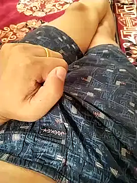 Snapshot of zorhotty chatting on October 2, 4:52 am zorhotty online show from October 2, 4:52 am