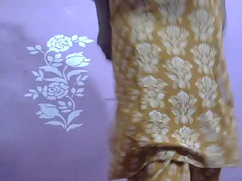 LIYO  online show from September 25, 8:51 am