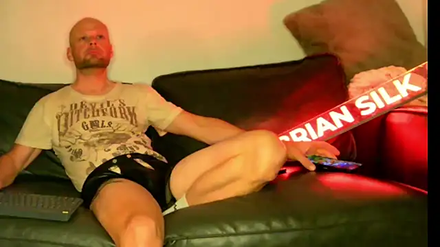 BRIANSILK77 online show from October 12, 5:56 pm