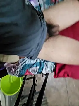 Snapshot of krishx776 chatting on October 2, 9:00 pm krishx776 online show from October 2, 9:00 pm