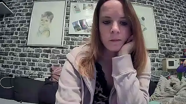 SexyMilf 37 online show from September 29, 6:46 pm