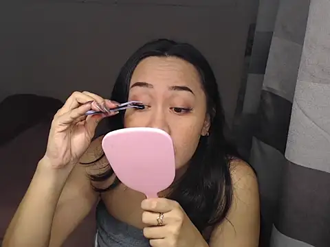 Snapshot of bbmorningstarr chatting on March 4, 6:25 pm bbmorningstarr online show from March 4, 6:25 pm