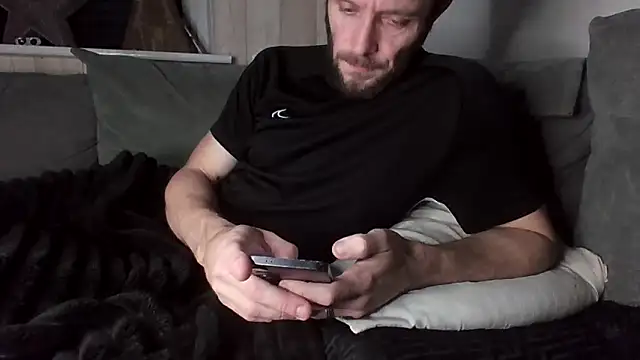 MasterJakeJohns online show from December 3, 11:36 pm