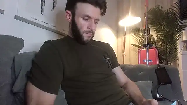 Snapshot of MasterJakeJohns chatting on February 5, 11:09 pm MasterJakeJohns online show from February 5, 11:09 pm