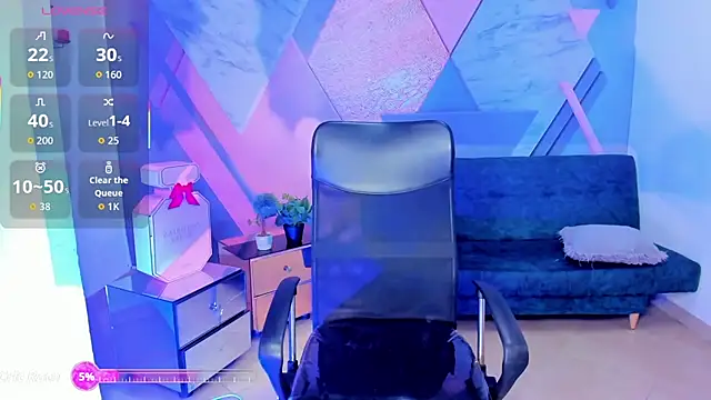 keytinthomson  online show from October 23, 9:13 pm