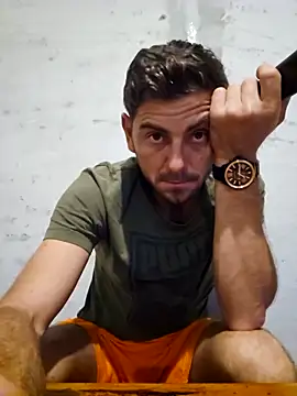 Alex-andru88 online show from October 24, 4:14 pm