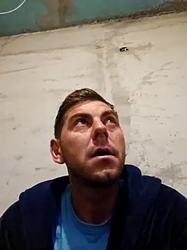 Alex-andru88 online show from November 13, 4:00 am