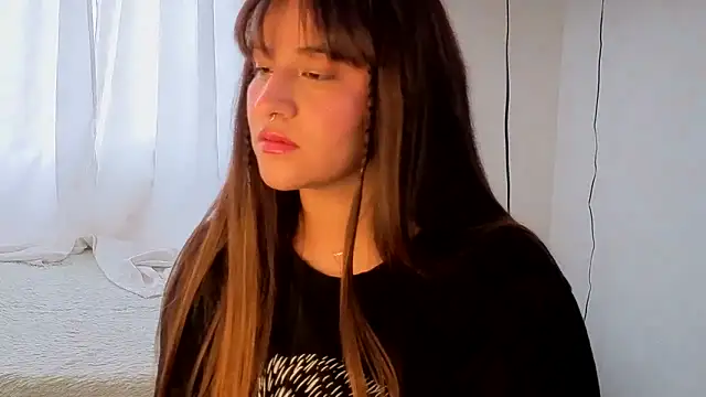 Linda Bellucci online show from September 29, 9:41 pm