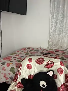 Linda Bellucci online show from October 11, 5:17 am