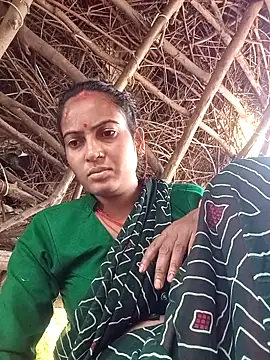 Snapshot of Hot_chinkiji chatting on September 19, 9:00 am Hot chinkiji online show from September 19, 9:00 am