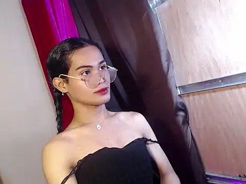 bellalot online show from September 27, 3:00 am