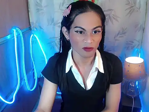 bellalot online show from February 3, 10:26 pm