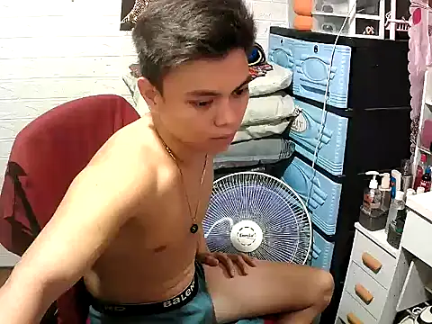 Pinoy slutcummer69 online show from May 14, 1:51 pm