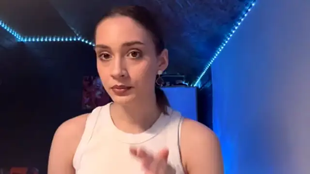 Snapshot of AccaGrisham chatting on March 31, 11:54 am AccaGrisham online show from March 31, 11:54 am