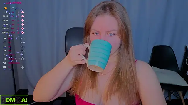 MikaBloom online show from November 19, 2:11 am