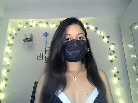 Snapshot of GUDIYA_BAB chatting on April 2, 5:38 am GUDIYA BAB online show from April 2, 5:38 am