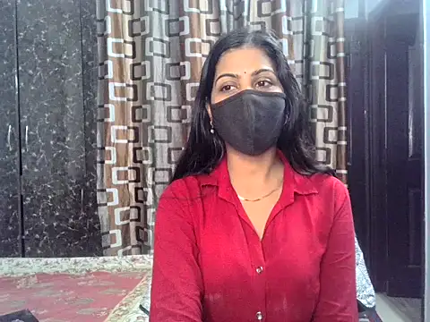 Meri Cutie Pie online show from December 5, 8:05 pm