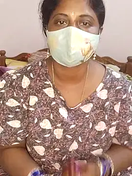 Snapshot of telugu_Geetha30 chatting on January 5, 10:35 pm telugu Geetha30 online show from January 5, 10:35 pm