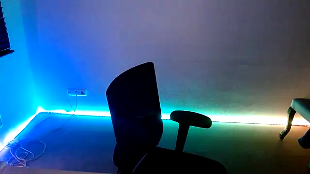 Mrs-Aurora online show from December 22, 9:01 pm