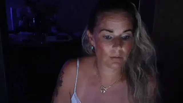 Mrs-Aurora online show from July 16, 12:38 am