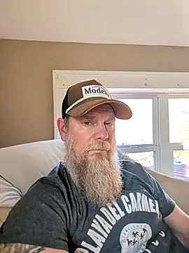 Snapshot of sizableunicorn7 chatting on February 26, 10:31 pm sizableunicorn7 online show from February 26, 10:31 pm