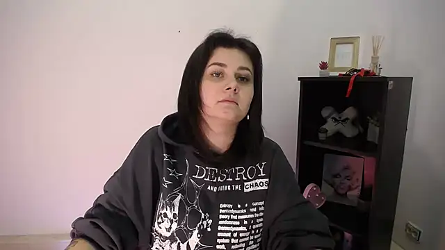 Katrin kiss  online show from December 14, 2:33 pm