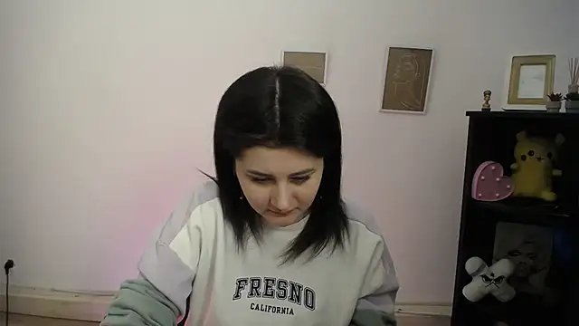 Katrin kiss  online show from March 25, 1:06 pm