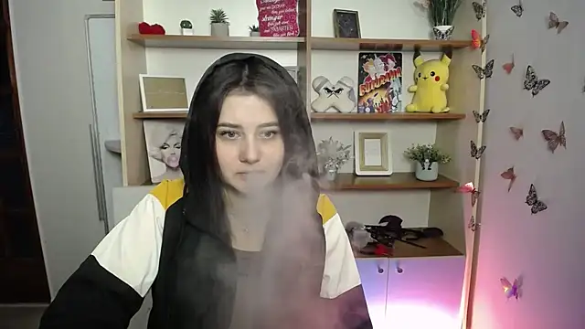 Snapshot of Katrin_kiss_ chatting on April 29, 12:20 pm Katrin kiss online show from April 29, 12:20 pm