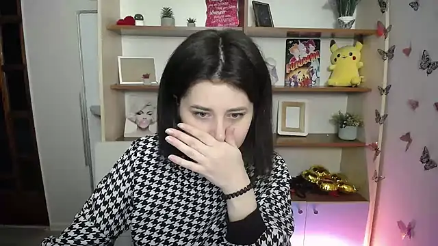 Snapshot of Katrin_kiss_ chatting on May 10, 12:32 pm Katrin kiss online show from May 10, 12:32 pm