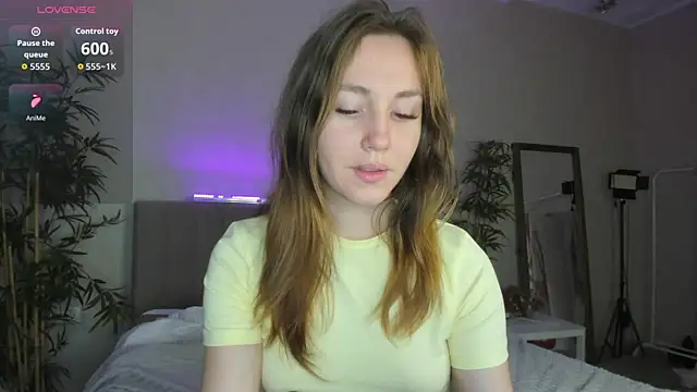 Snapshot of Luna_G0ld chatting on October 6, 11:13 pm Luna G0ld online show from October 6, 11:13 pm