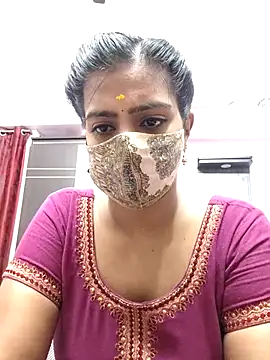 Snapshot of Tamil-Meenu12 chatting on May 7, 6:30 am Tamil-Meenu12 online show from May 7, 6:30 am