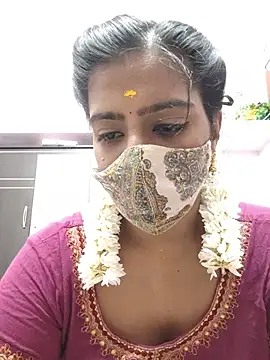 Snapshot of Tamil-Meenu12 chatting on May 13, 5:16 am Tamil-Meenu12 online show from May 13, 5:16 am