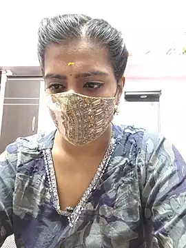 Snapshot of Tamil-Meenu12 chatting on May 14, 5:36 am Tamil-Meenu12 online show from May 14, 5:36 am