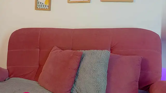 Karina2Smith online show from March 24, 7:08 pm