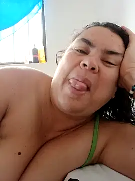 yaneth  online show from September 17, 12:29 pm