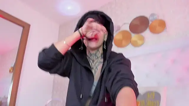 Snapshot of b3k_afrodict chatting on February 27, 3:28 am b3k afrodict online show from February 27, 3:28 am