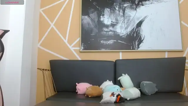 olivia russo  online show from January 8, 8:22 pm