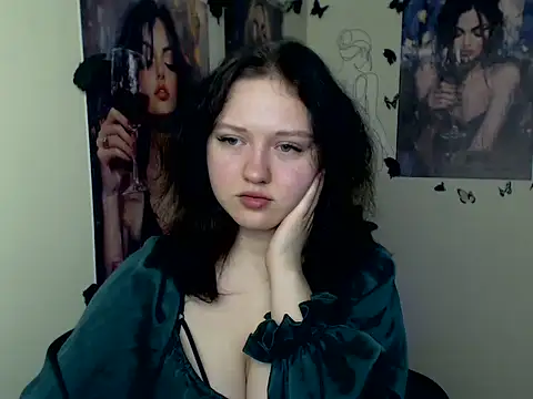 LadyAlice  online show from December 2, 6:52 am