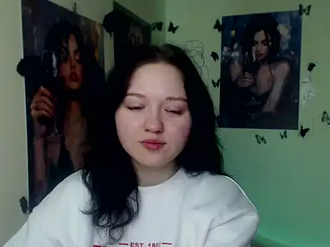 LadyAlice  online show from February 2, 7:18 am