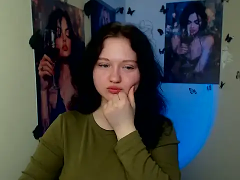 LadyAlice  online show from March 3, 6:52 am