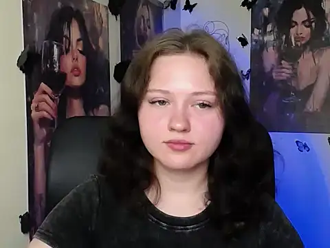 LadyAlice  online show from May 26, 6:09 am
