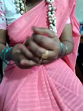 Snapshot of lolida69thamil chatting on November 3, 6:36 am lolida69thamil online show from November 3, 6:36 am