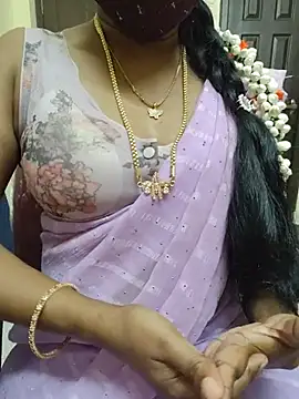 Snapshot of lolida69thamil chatting on August 5, 1:41 am lolida69thamil online show from August 5, 1:41 am