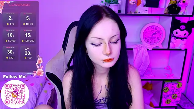 MiaScarlettt online show from December 4, 8:06 pm