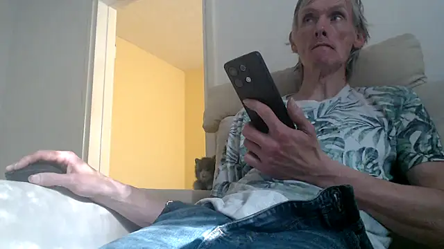 k74robert online show from October 26, 12:22 pm