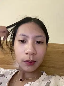 Lil-Gi online show from September 12, 3:34 pm