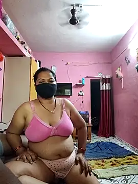 biggbobbsgirl online show from April 9, 2:55 am