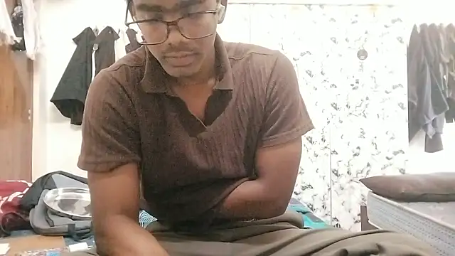 Rahulisagoodguy online show from January 18, 8:40 am