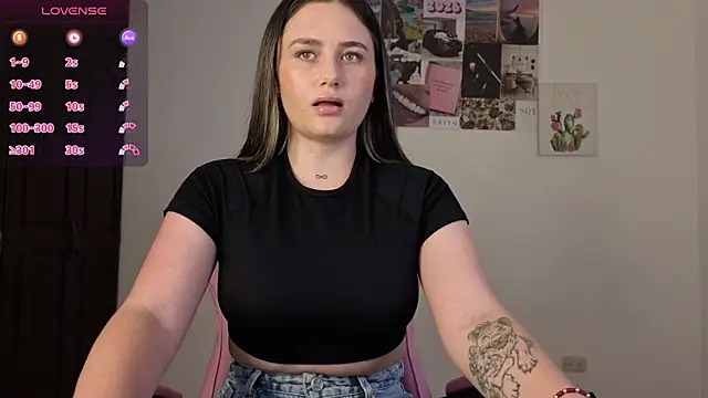 Veronika  Winslow  online show from March 12, 5:02 am