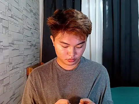 Lustfulljohnx online show from January 14, 11:42 pm